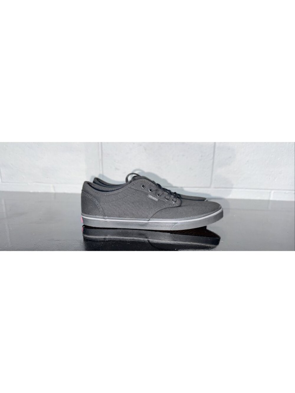 VANS Authentic Lo Pro Womens Canvas Athletic Skate Shoes Size 7.5 Triple Black